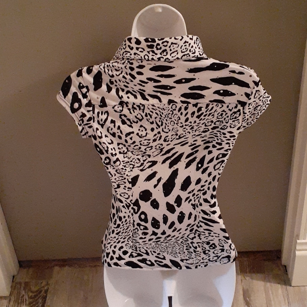 Leopard Cache Top - Picture 2 of 4